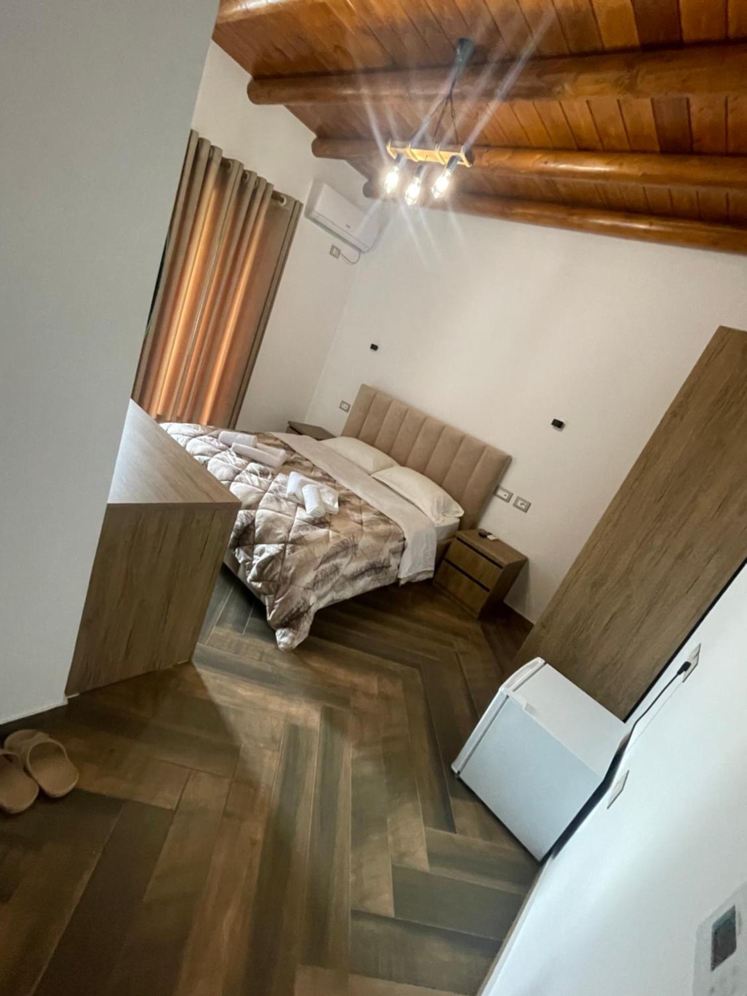 Guest House Bracaj Zhaban Exterior foto